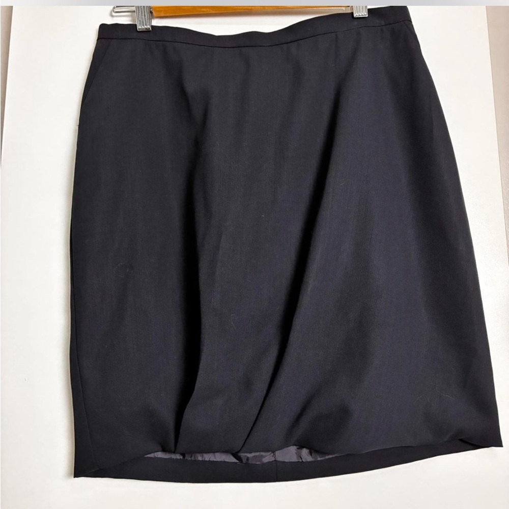 MaxMara Elegant Black Pencil Skirt